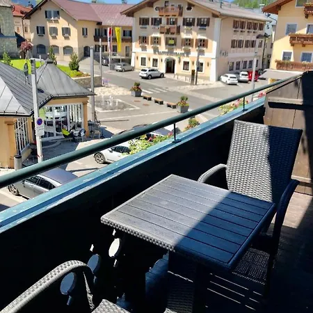 Haus Maria B&B 푸슈안데르글로크네르스트라세