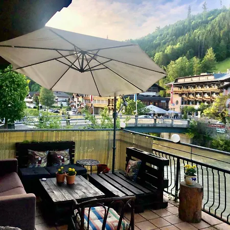 Haus Maria Bed & Breakfast 3*