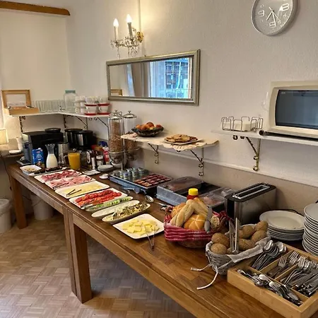 Haus Maria B&B 푸슈안데르글로크네르스트라세