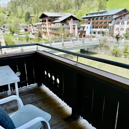 Bed & Breakfast Haus Maria Fusch an der Glocknerstraße