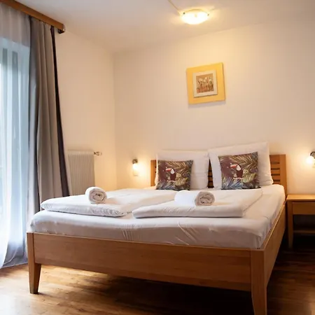 Haus Maria 3*