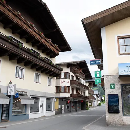Haus Maria Bed and breakfast 3*
