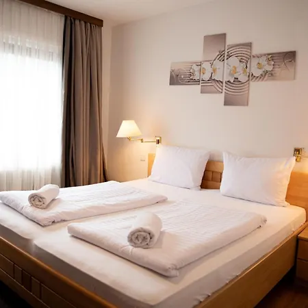 Haus Maria 3*