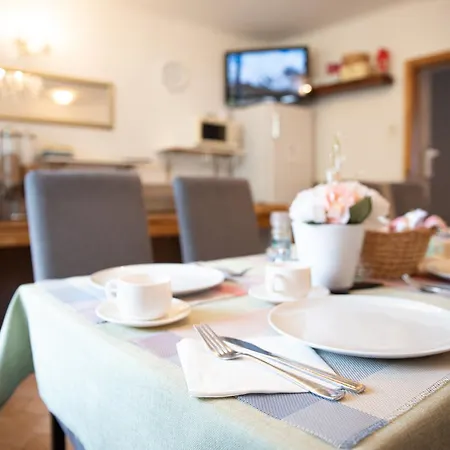 Bed and breakfast Haus Maria 3*