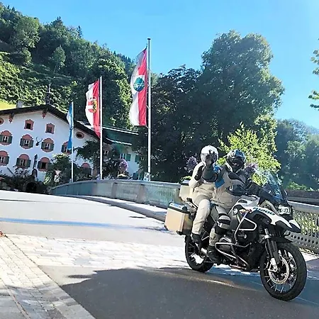 Haus Maria フッシュ・アン・デア・グロースグロックナーシュトラーセ