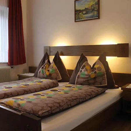 Haus Maria Bed & Breakfast