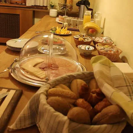 Bed & Breakfast Haus Maria 3*