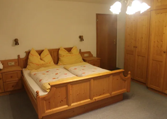 Haus Maria 3* Bruck an der Grossglocknerstrasse