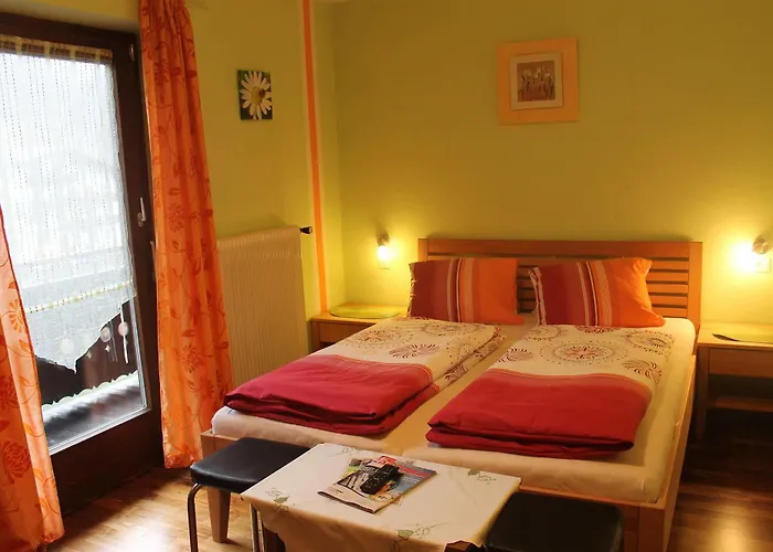 Bed & Breakfast Haus Maria Fusch an der Glocknerstraße